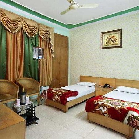 Mandakini Grand Hotel New Delhi Luaran gambar